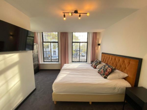 Hotel La Noire - Delft City Centre